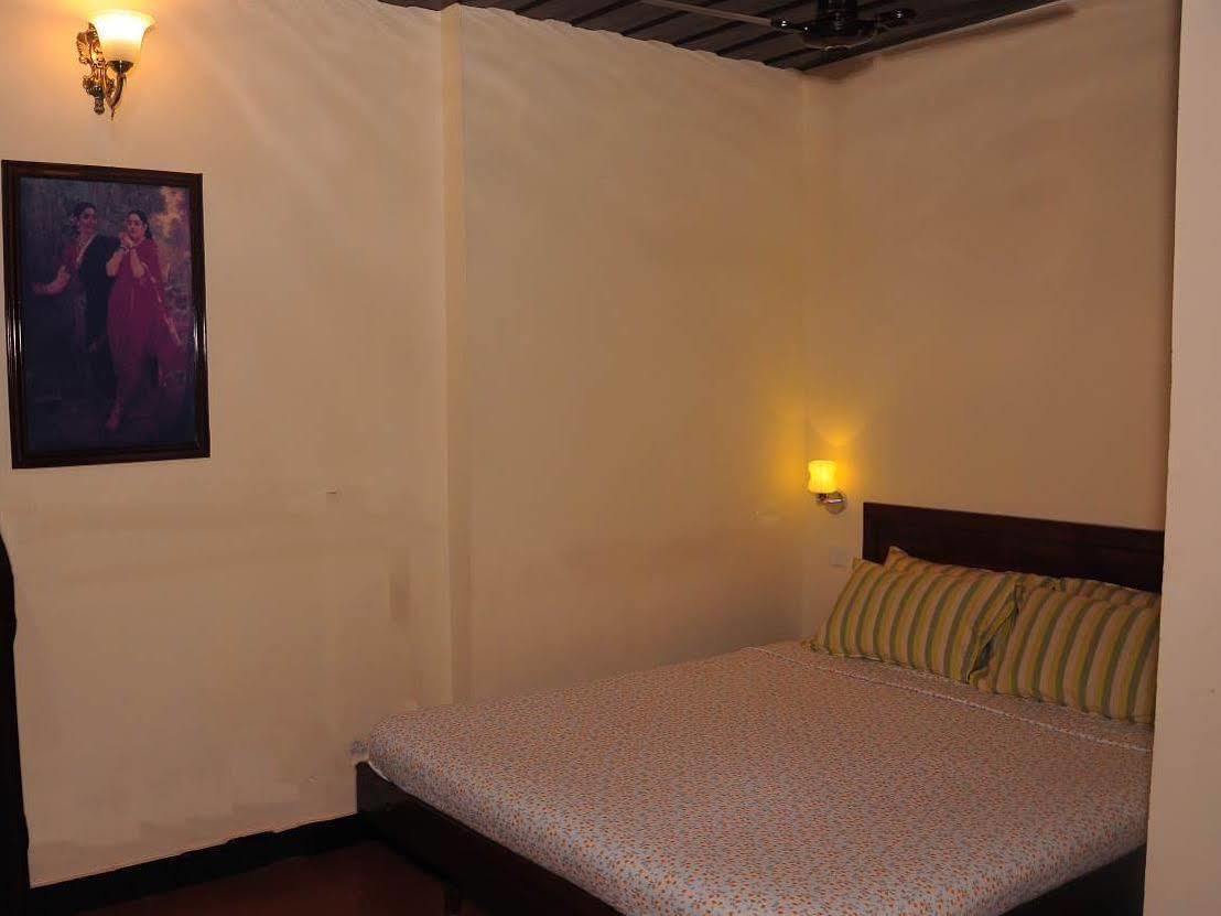 โรงแรมรอยัล เฮอริเทจ Thiruvananthapuram ภายนอก รูปภาพ